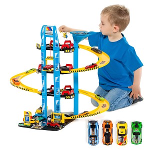 Molto parking garage with 4 play levels and 4 cars and a helicopter